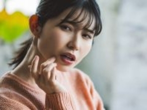 「父親がどんぶり勘定で…」34歳女性、年収400万円、貯金100万円。介護と転職で実家に戻った本音