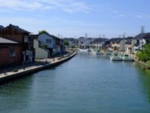 子連れで行きたいと思う「富山県の道の駅」ランキング！ 2位「カモンパーク新湊」を抑えた1位は？ 【2025年調査】