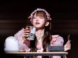 「“ライブ中ラーメンすする”美人アイドルの姿に反響「無鉄砲なことするなー」「箸の先がオーラで光ってる」」の画像1