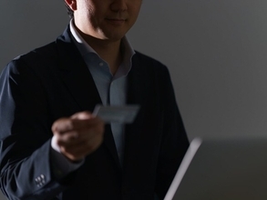 42歳無職男性「計画性がないし、将来のことを全く考えません」、実家暮らし歴と3年以内の自立目標