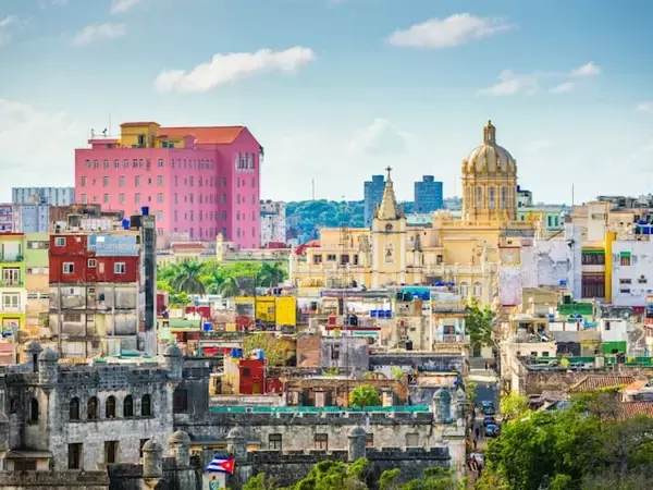 今だからこそ行きたいと思う「中米・カリブの旅行先」ランキング！ 2位「キューバ」を抑えた1位は？【2025年調査】