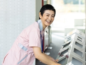 69歳、専業主婦から再就職。まだ年金の加入期間が10年未満。70歳まで厚生年金に入る意味はある？