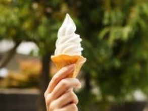 Q. 喉が痛くてたまらず、冷たいアイスばかり食べています。逆効果って本当ですか？【管理栄養士が回答】