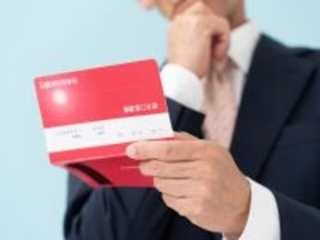 65歳で年金を受け始め正社員として働いています。給与から引かれる厚生年金保険料は無駄でしょうか？