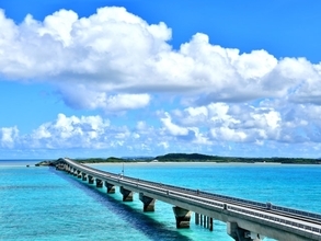 治安がいいと思う「沖縄県の自治体」ランキング！ 2位「宮古島市」を抑えた1位は？【2025年調査】