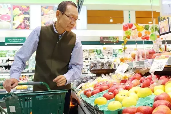 年金月12万2000円だけでは「少なすぎて生活できない」  66歳男性が週2回している仕事とは？