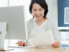 50代・地方公務員女性の冬ボーナスは「20万円予想。非正規職員にも支給されるようになった」