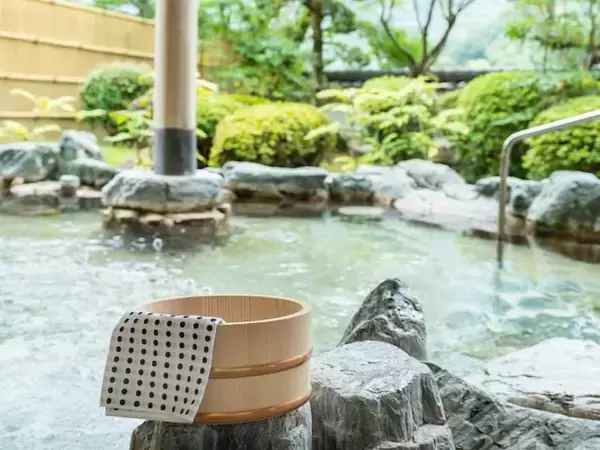 【熊本県】「トロリとした肌触りの泉質」菊池温泉の魅力とは？ 美肌を育む“化粧の湯”と菊池渓谷の絶景を満喫