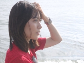 「私しかいない！」瀧本美織の親友が引き出す“自然な表情”の写真を公開！ 誕生日のプライベートショット