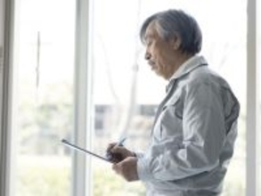 70歳から月の年金22万円予定「週4日働き、2日は海釣り、残り1日完全休養」68歳の老後計画