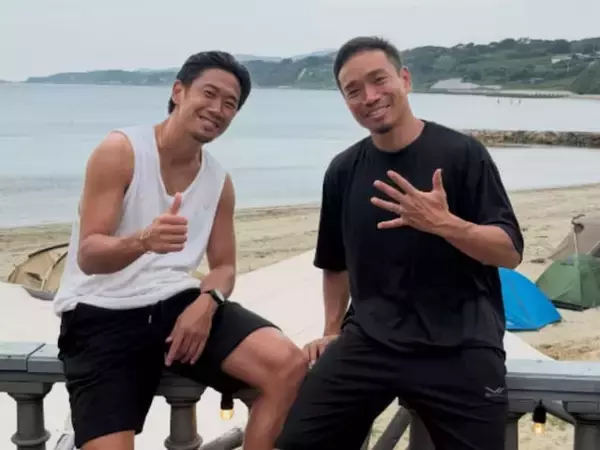 「淡路島にスーパースターが」香川真司、W杯帰りの長友佑都とのバカンスに反響！ 「あと1大会いけるよ」