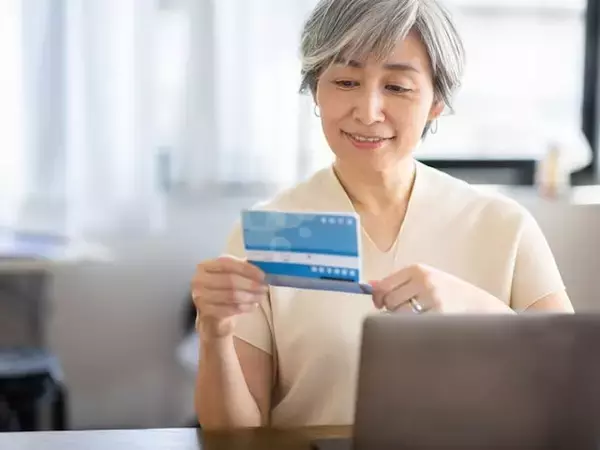 「auじぶん銀行で当時破格の金利1.5％」52歳女性が選んだ仕組預金って？
