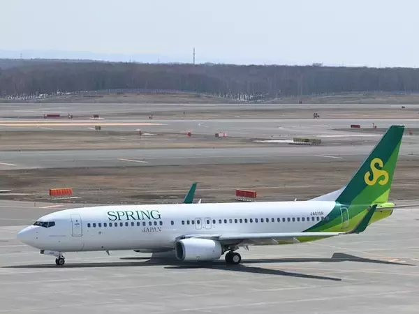 「新幹線で「席を譲ってくれない」人は冷たいのか？ 飛行機はなぜ「全席指定」なのに揉めるのか？」の画像