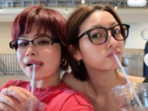 「きれいすぎる...」木下優樹菜、眼鏡姿のプライベートショット公開「流石似合うぅぅ」「美人ぞろい」