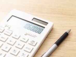 年金を月10万円もらえる人は、現役時代にどのぐらいの収入がある人ですか？【2025年】