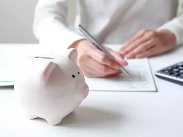 年金は100万円もらい、パート年収100万円の場合、確定申告は必要ですか？【2025年】