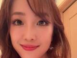 「「高級感がありますね」有名歌手、ネックレスの驚きの値段を明かす！ 「値段を聞くと、驚くと思います」」の画像1