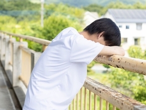 褒めて育てたのに、なぜ……。子どもが「どうせ自分なんて」と自信をなくす意外な理由