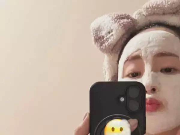「ザ・デストロイヤーかと思いました」大沢あかね、パック中の姿に反響「お肌ツルツルになりそうー！」