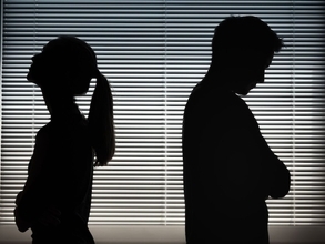 「触れるのが気まずい」「求められるとプレッシャー」レス夫婦に伝えたい3つの原因と再起動のヒント