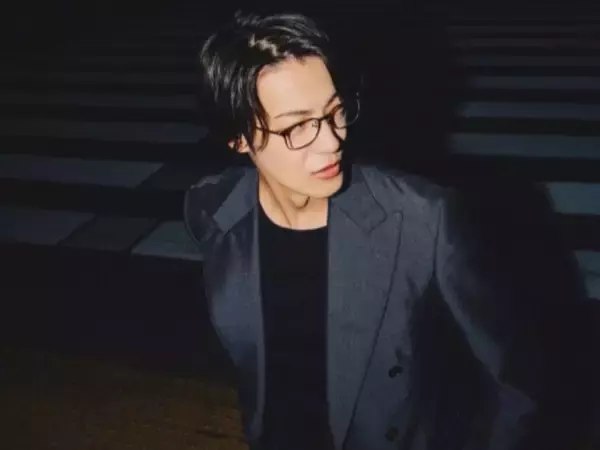 「亀梨に見えた」弁護士芸人、イケメンショットにファンもん絶！ 「知性とともに色気もすごい！」