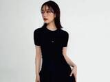 「「ほっそ！」のん、ミニスカートから美脚披露！「バランスの良い抜群のスタイル」「ミニスカ似合うね」」の画像1
