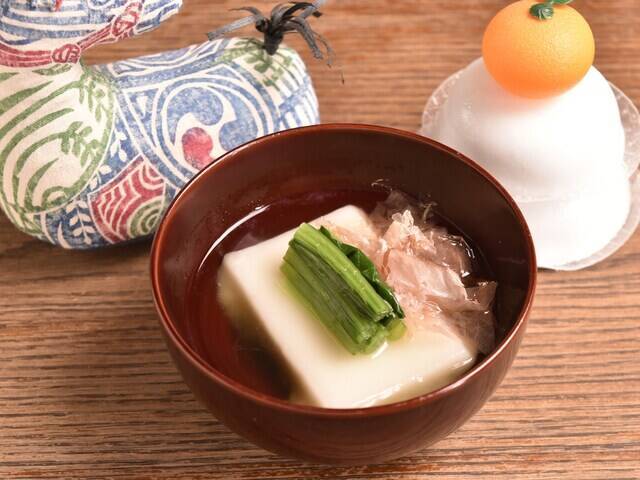 こってり濃厚な名古屋めしらしい特徴が一切ない…意外と知らない名古屋の雑煮が「あっさり質素」なワケ