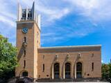 「早慶上理の中で「進学したら最も自慢できそうだと思う大学」ランキング！ 2位「早稲田大学」を抑えた1位は？【2026年調査】」の画像1
