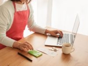 「働かずに手当で贅沢していると思われている」月収13万円・32歳シングルマザーの非課税生活