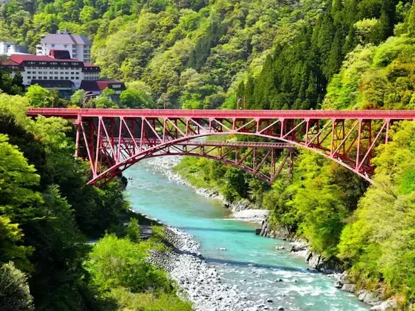 富山県の市で「名前がかっこいい」と思う市ランキング！ 2位「黒部市」を抑えた1位は？【2026年調査】