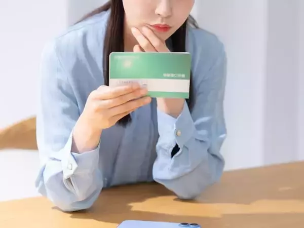 「投資は怖いけど利子は欲しい」高金利のスイッチ円定期に100万円預ける40代女性