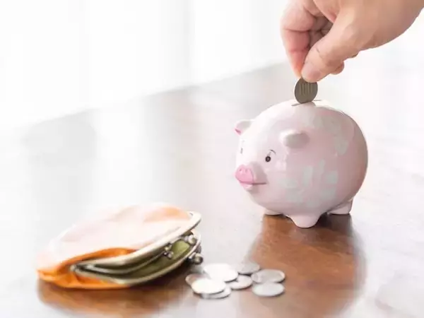 遺族年金は非課税ですが、預貯金が多くても生活保護は受けられるのでしょうか？