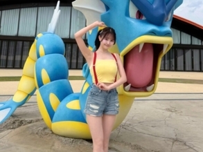 「これはヤバいです」女性アイドル、“カスミ”になった姿公開！ 「完全に一致」「脚が綺麗すぎてエグい」
