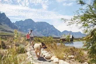 定年後を豊かに暮らすためのお金の使い方。設けておきたい3つの制約とは？