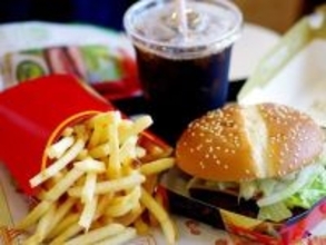 「営業時間が長いので好きな時間に食べられて家計にも優しい」59歳女性の買ってよかった株主優待