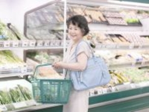 食品も日用品も節約！シニア割で得するスーパー＆ドラッグストアなど6選