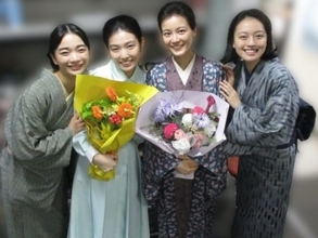 「最高のフォーショット」生田絵梨花、朝ドラ『風、薫る』豪華俳優陣のオフショット公開！ 「胸がいっぱいに」