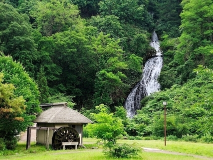 冬に行きたい「秋田県の滝」ランキング！ 2位「七滝」を抑えた1位は？【2026年調査】