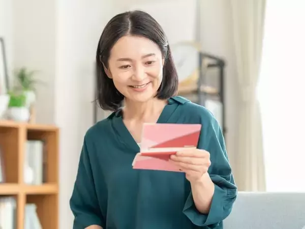 貯金2200万円「70代になったらJAに全て移し、通帳で管理」60歳主婦の預け方