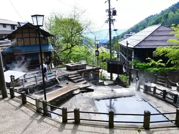 冬に行きたい「長野県の温泉地」ランキング！ 2位「野沢温泉」を抑えた1位は？【2026年調査】