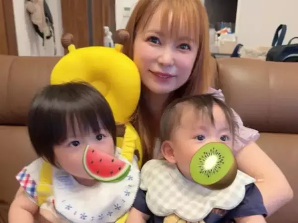 「双子なんだかいっきに大きくなってきた！」中川翔子、息子との親子ショット公開「背が伸びた感じする！」