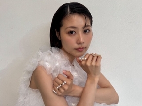 「え!?誰って思った」有村架純、ファッション誌オフショットに反響！「別人みたい」「可愛く華やか〜」