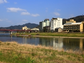 長期休みに行きたいと思う「福岡県の温泉地」ランキング！ 2位「原鶴温泉」を抑えた1位は？ 【2025年調査】