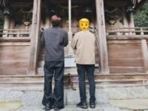 「パパ？ スタイル良すぎない？」向井康二、両親とのお出かけショットに「ママの気持ちめっっちゃ幸せ」