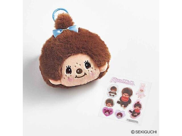 モンチッチちゃんのフェイス形がかわいい「モンチッチちゃんフェイスポーチチャーム&ぷっくりシールセット」が付いてくる！ 『sweet 2026年7月号増刊』が6月12日発売
