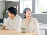 「夫400万円・妻300万円「命を預かる仕事なのに、低いねのひと言で片付けられる」26歳女性の夫婦給与事情」の画像1