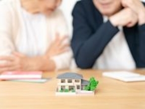 金融資産2億7000万円でも「家のリフォーム費用や最近の株価急落で余裕はない」65歳男性の心構え