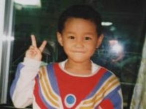 「まぁ、今の方が可愛いけどな」藤浪晋太郎、32歳の誕生日に幼少期のウルトラマン姿を公開！