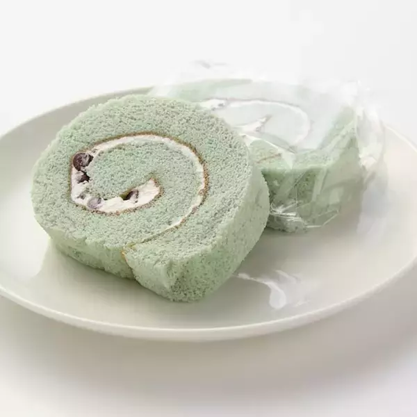 「【無印良品】ミント生地が爽快！ 新作「チョコミントロールケーキ」の贅沢な味わい」の画像