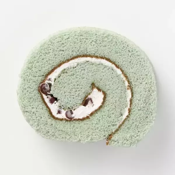 「【無印良品】ミント生地が爽快！ 新作「チョコミントロールケーキ」の贅沢な味わい」の画像